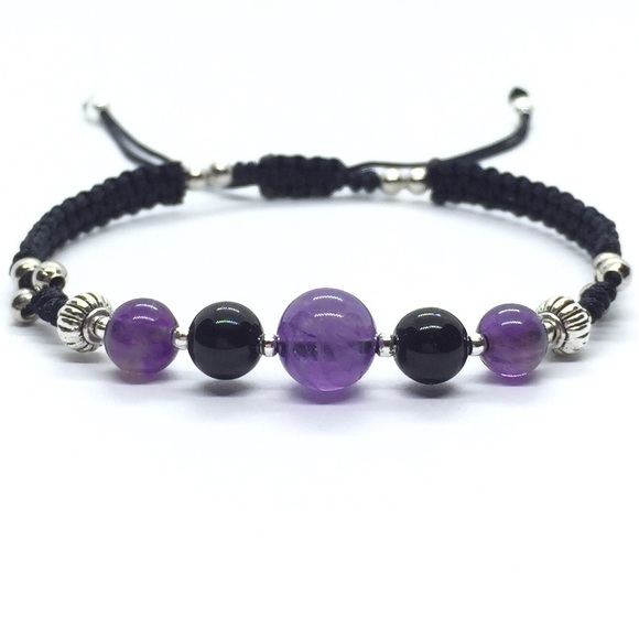 Amethyst & Onyx Bracelet - Picture 6 of 7